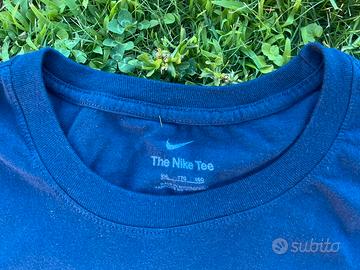 T shirt nike