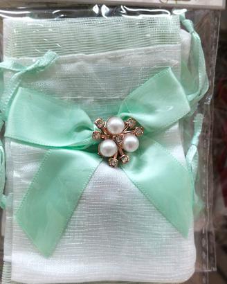 Sacchetti per confetti verde acqua e gioiello