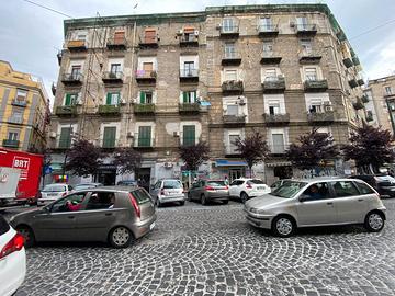 Via alessandro poerio-ampia quadratura da ristrutt