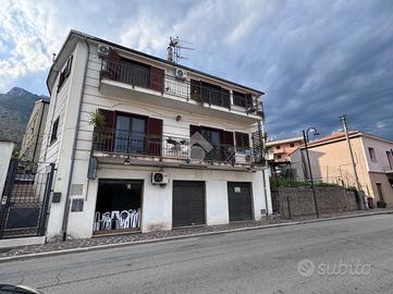 NEGOZIO A VENAFRO