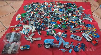 lego lotto misto kg.8,5