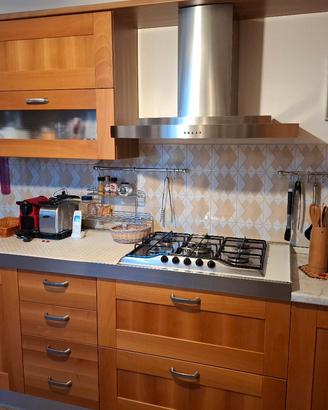 cucina attrezzata 