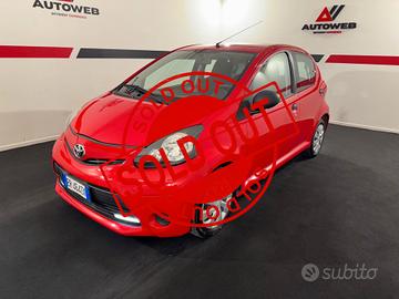Toyota Aygo 1.0 12V VVT-i 5 porte Cool Soda Connec