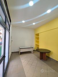 Ufficio due vani e bagno- ristrutturato