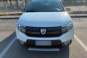 Dacia sandero 2017 (brave)