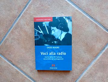 Libro “VOCI ALLA RADIO” di Enzo Mauri
