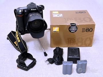 Nikon D80 + Nikkor 16-85 3.5-5.6 ED VR + B.G.