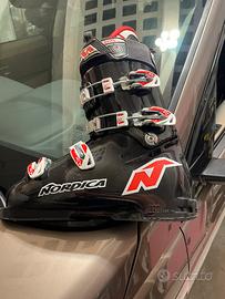 Scarponi Nordica