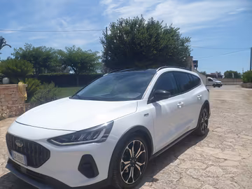 Ford Focus 2.0 EcoBlue 150 CV automatico SW Active