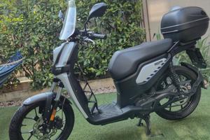 scooter fantic elettrico