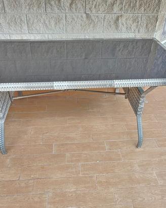 tavolo e lampadario