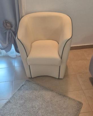 Poltroncina camera da letto