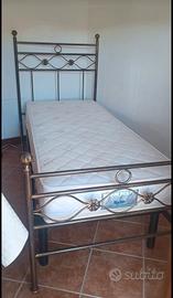 letto in ferro battuto