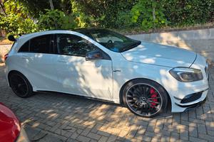 Mercedes benz a45 w176