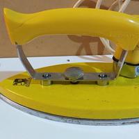 Ferro da stiro da viaggio Neowatt anni '50 vintage