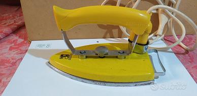 Ferro da stiro da viaggio Neowatt anni '50 vintage