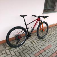 Mountainbike leecougan innova