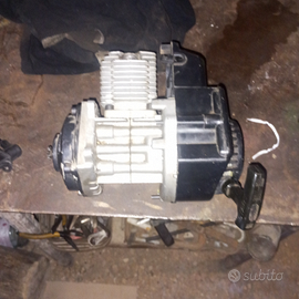 Motore minimoto cinese 49cc senza frizione