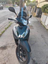 Honda SH 300i