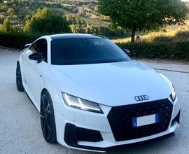AUDI TT 3ª serie - 2019