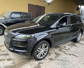 Audi Q7 3.0 V6 TDI 233CV quattro tiptronic