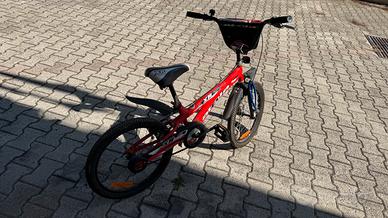 BMX Atala