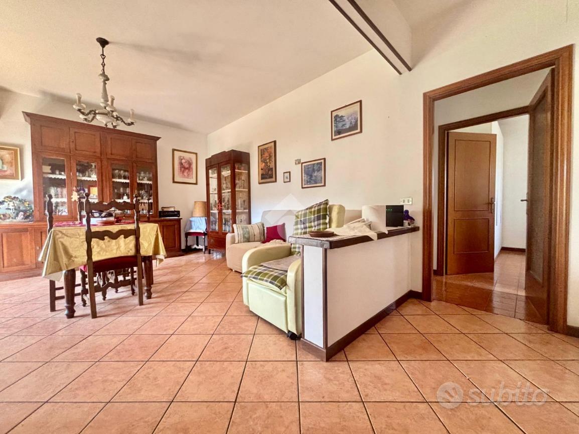 Apartment in Figline Valdarno, Firenze - Vista 3