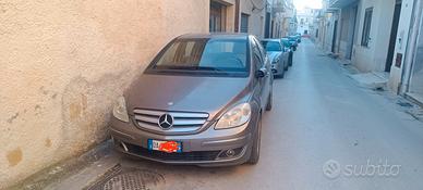 Mercedes Classe B w245.