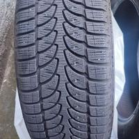 Gomme  Bridgstone 215 60 r17 M+S