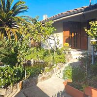 Terralba - Spendida villa con giardino