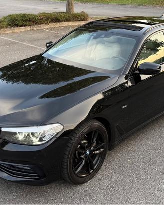 Bmw 530 530d xDrive Touring Sport