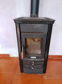 Stufa a legna in ghisa –