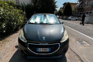 Peugeot 208 1.0 VTi Active – 5 porte –