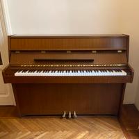 Pianoforte verticale Kawai