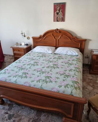 Camera da letto completa