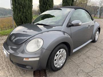 Volkswagen New Beetle 1.6 Cabrio