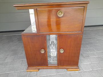 Mobiletto bar+ giradischi anni '50