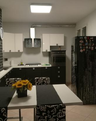 Cucina Lube