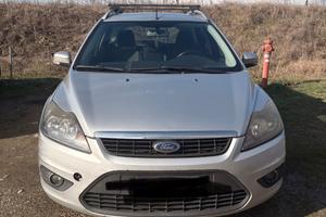 Ford focus station wagon