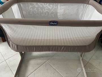 Culla Next to me Chicco con giostrina