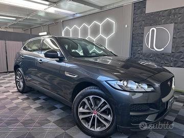 Jaguar F-Pace 2.0 D 180 CV AWD aut. Chequered Flag