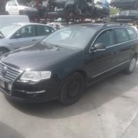 Ricambi Volkswagen Passat 2000 TDI SW del 2007 