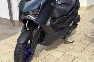 Yamaha X Max 300