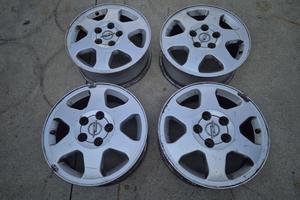 Cerchi In Lega Da 15" Per Opel Zafira 2001
