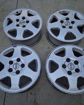 Cerchi In Lega Da 15" Per Opel Zafira 2001