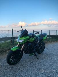 Kawasaki Z 750 R
