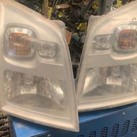 FARI ANTERIORI FORD TRANSIT ANNO:2007