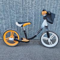 bicicletta senza pedali 