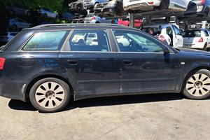 AUDI A4 2007 SOLO PER RICAMBI