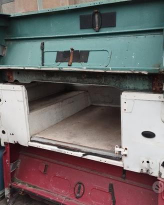 cassone Post. Land rove Defender 88.90.130